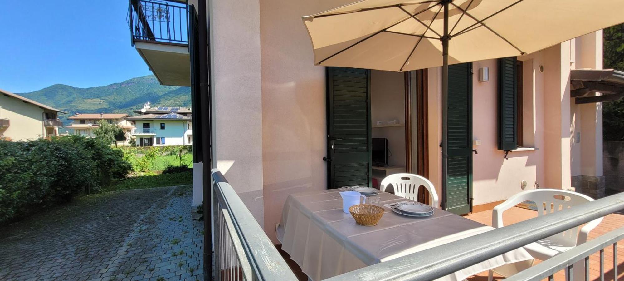 Terrazza Fucinetta Leilighet Introbio Eksteriør bilde